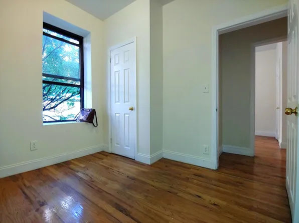 3151 Broadway image 4 of 8