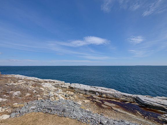 3rd image of 95 Pumpkin Cove Road