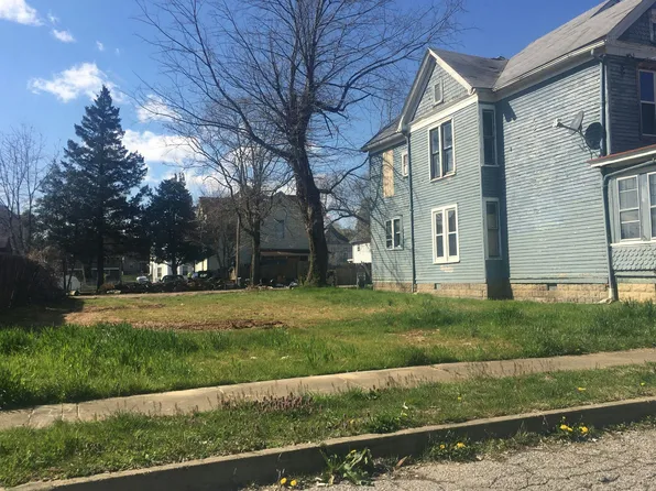 1415 Covert St, Parkersburg, WV 26101