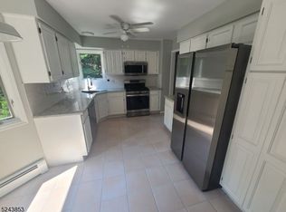 27 Schindler Ter #313, West Orange, NJ 07052
