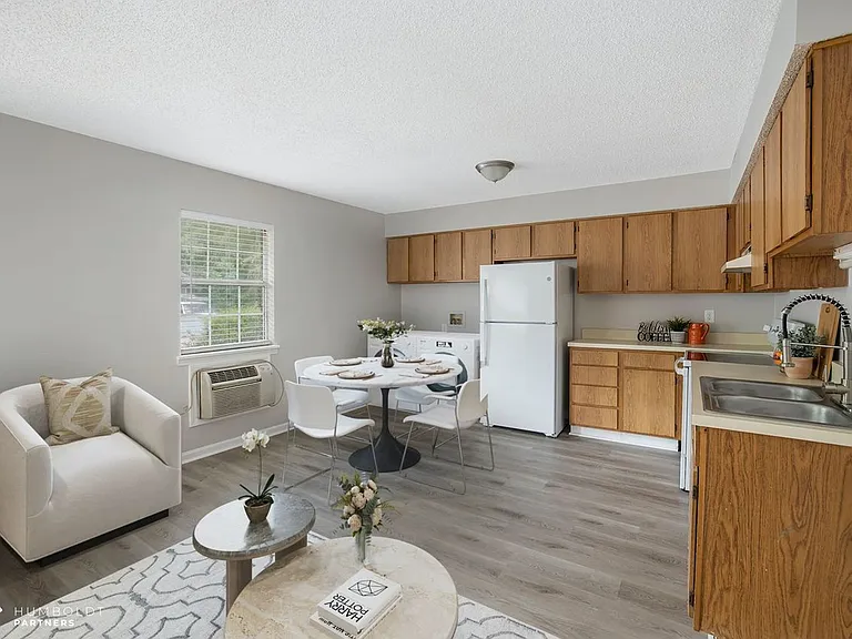Residences At Humboldt Lake — Photo 20