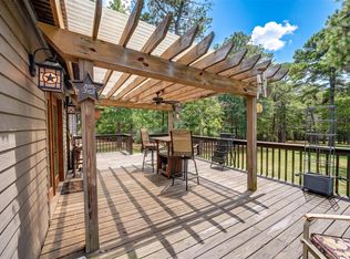 1052 Briar Crest Dr, New Ulm, TX 78950