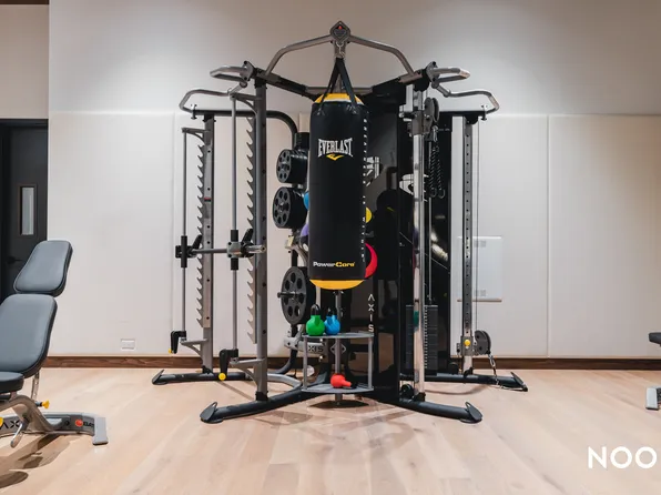 10 Quincy Street image 20 of 27