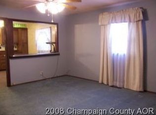 1801 Cynthia Dr, Champaign, IL 61821