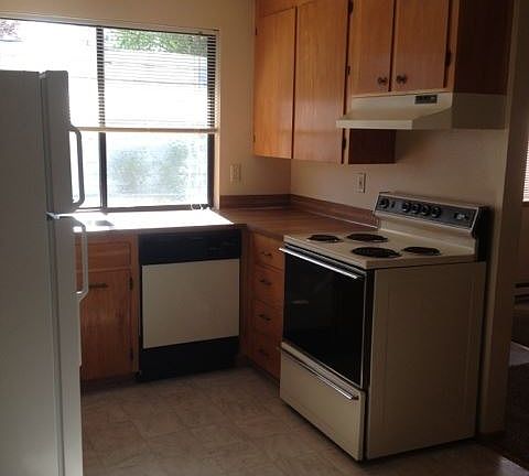 4th image of 206 W Yakima Ave APT 1