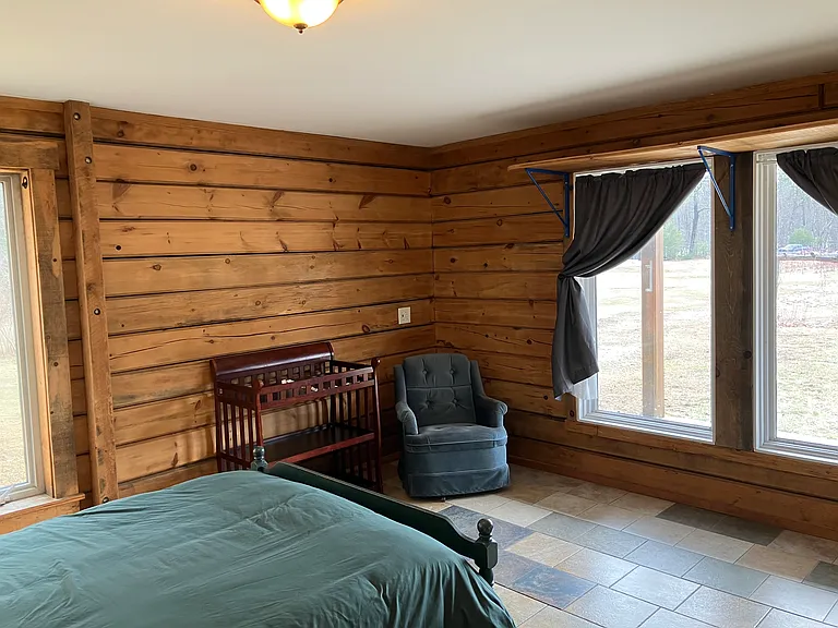 14 Clover Dr — Photo 34