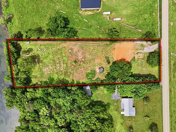 2nd image of 3128 Howell Rd