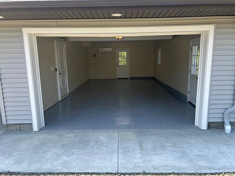 1067 Best Rd — Photo 11