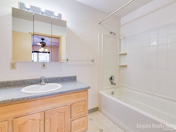5th image of 1524 28th Ave APT C