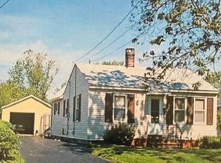 15 17th St, Bangor, ME 04401