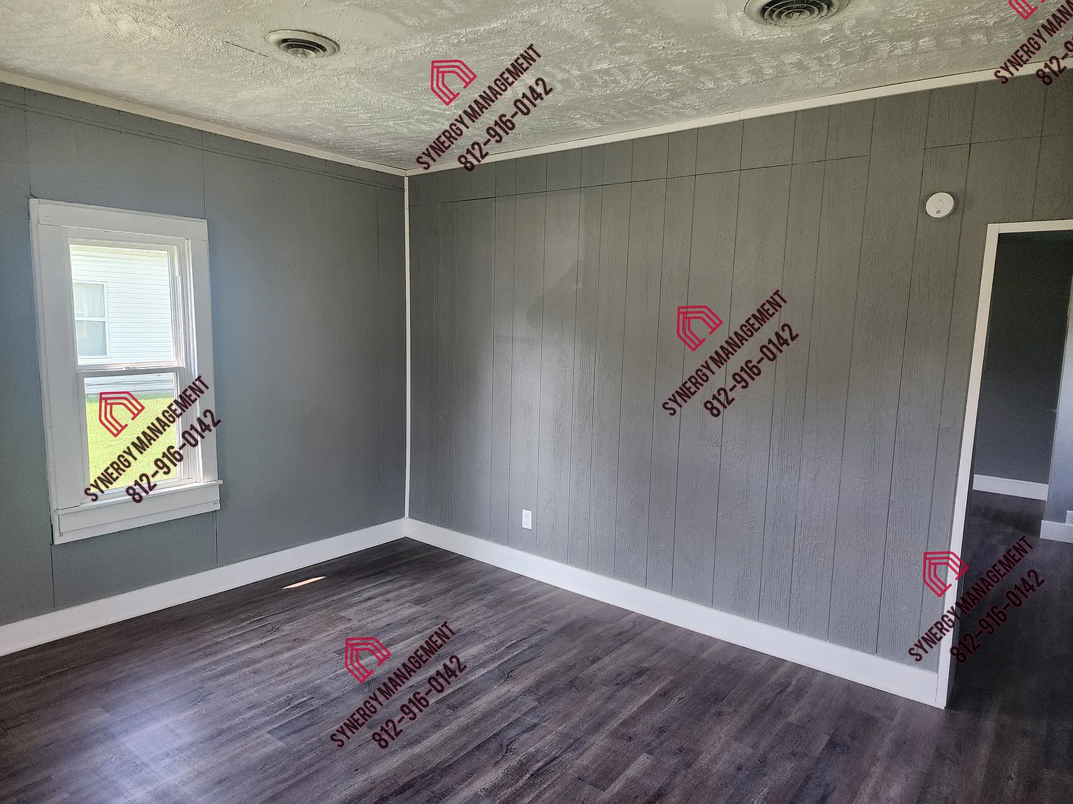 1123 Helm Street - 1 — Photo 2