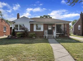 28834 Bohn St, Roseville, MI