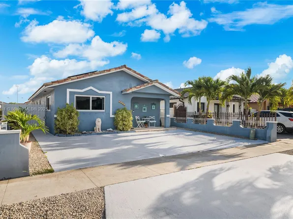 2545 W 72nd St, Hialeah, FL 33016