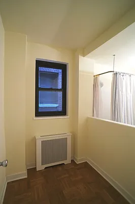 Rented by Citi Habitats | media 38