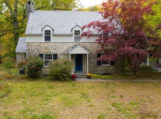 41 Darroch Rd, Delmar, NY 12054