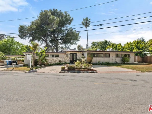 901 Hanley Ave, Los Angeles, CA 90049