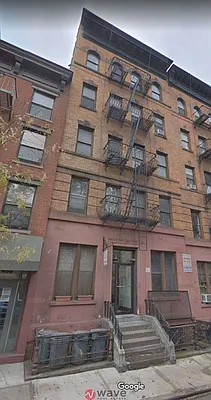 Rented by Wave Real Estate Group | media 25