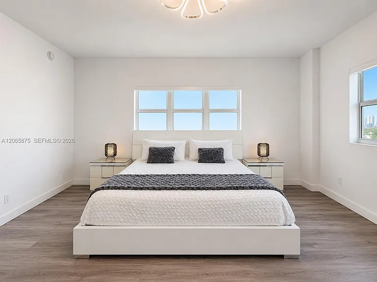 14951 Royal Oaks Ln #1501 — Photo 26