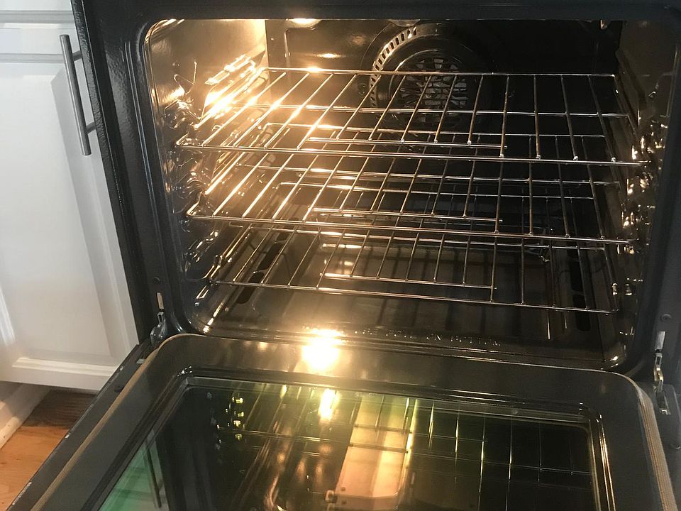 Oven with built in air-fryer