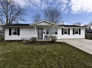 22 Brookside Dr, New Whiteland, IN