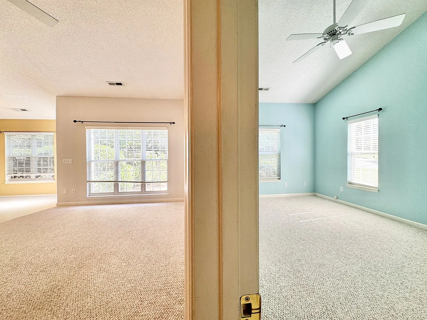 Adorable 3 Bedroom Off Lewiston Rd! — Photo 4