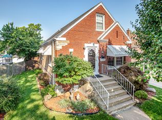 9716 S Central Ave, Oak Lawn, IL 60453