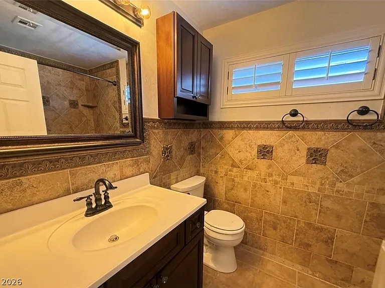 32 Sandwedge Dr — Photo 15