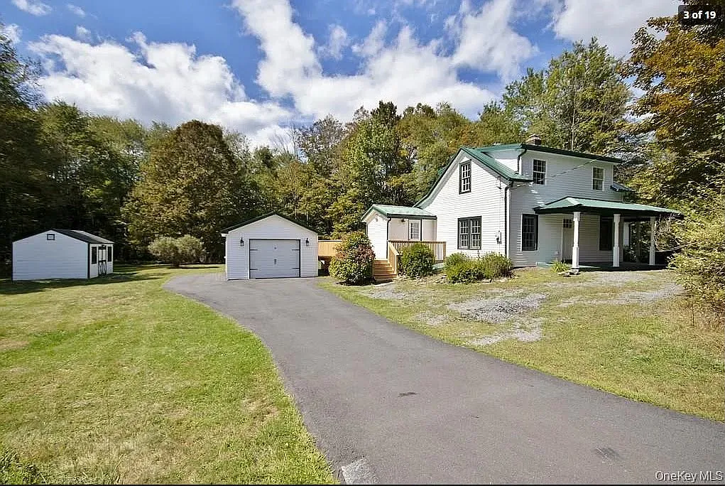3 bed, $2,500 — Photo 3