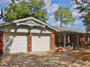 1732 Winchester St, Ardmore, OK 73401