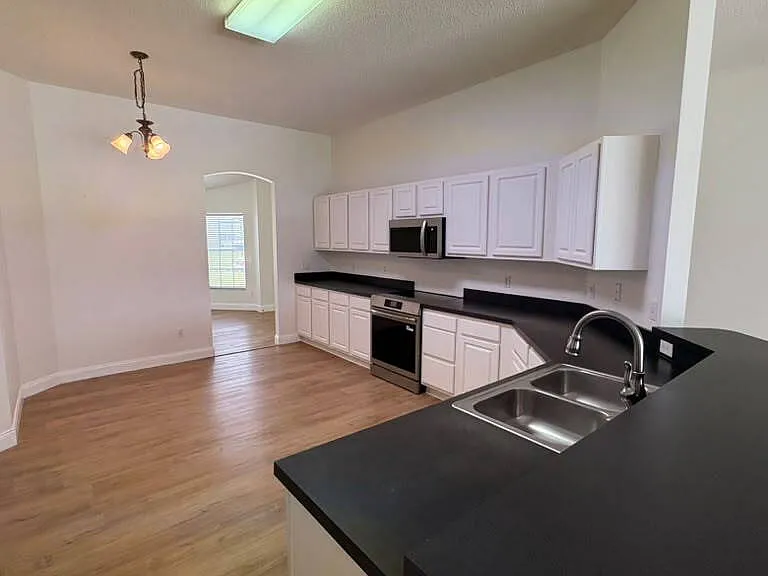 1164 Cardinal Creek Pl — Photo 8