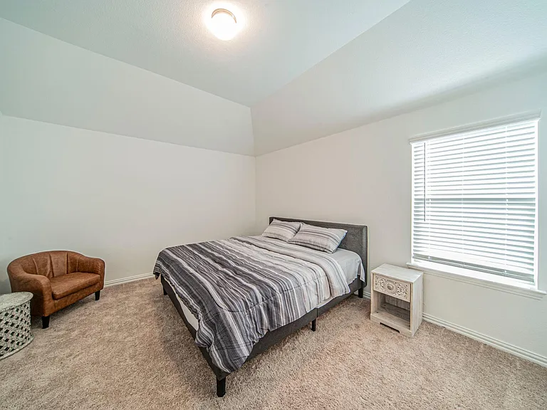 1190 Blazingstar Dr — Photo 13