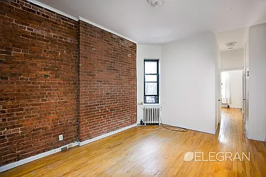 Rented by (Legacy) Elegran