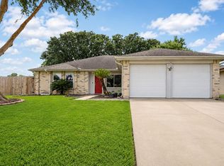 16814 Square Rigger Ln, Friendswood, TX 77546