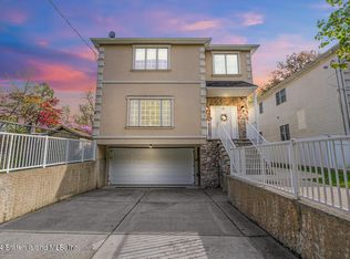 5 Lundsten Ave, Staten Island, NY 10309