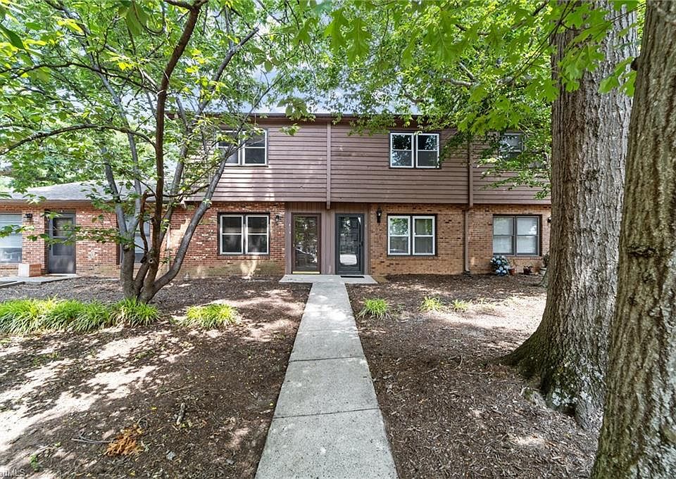 1st image of 811 Scott Ave