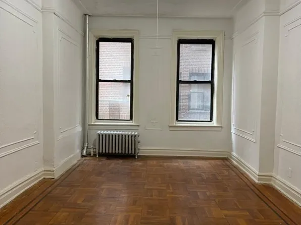 (undisclosed Address), Bronx, NY 10467