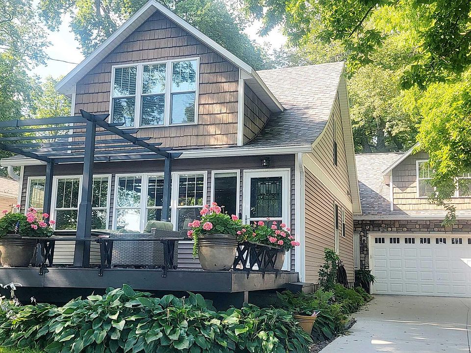 1st image of 5273 Lakeview Dr