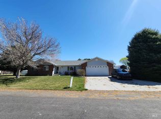 2706 Northview Dr, Hagerman, ID 83332