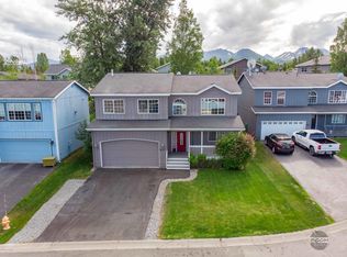 8117 Sandy Cir, Anchorage, AK 99519