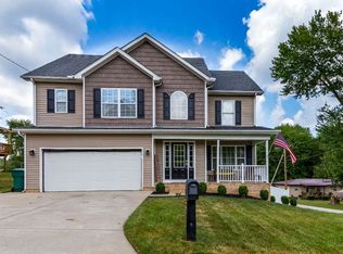 321 Tiger Ln, Scott Depot, WV 25560