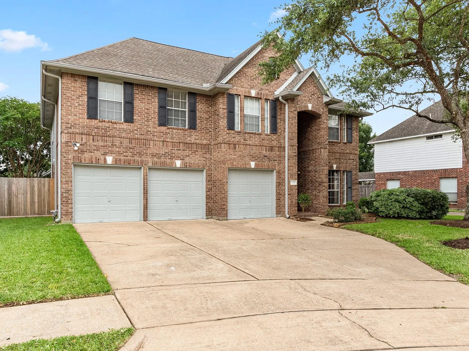 5 bed, 3030 sqft, $3,600 — Photo 4