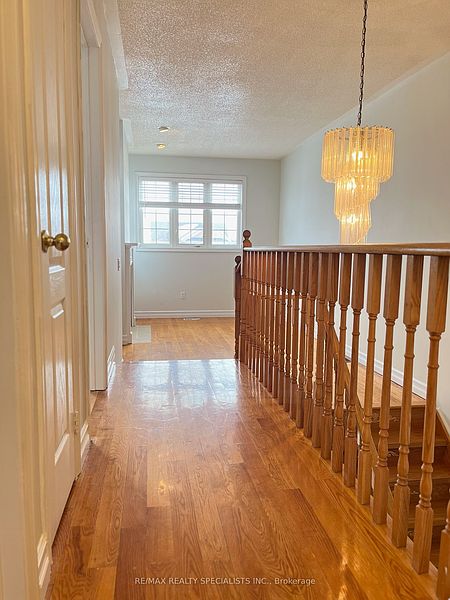 Mississauga House for rent - 3 Bedrooms — photo 16