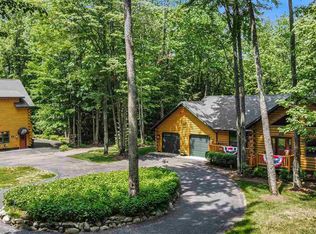 8839 Spring Ridge Dr, Petoskey, MI 49770