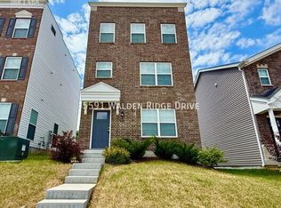 5591 Walden Ridge Dr, Saint Louis, MO 63128