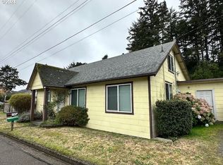 477 1/2 Greenwood St, Florence, OR 97439