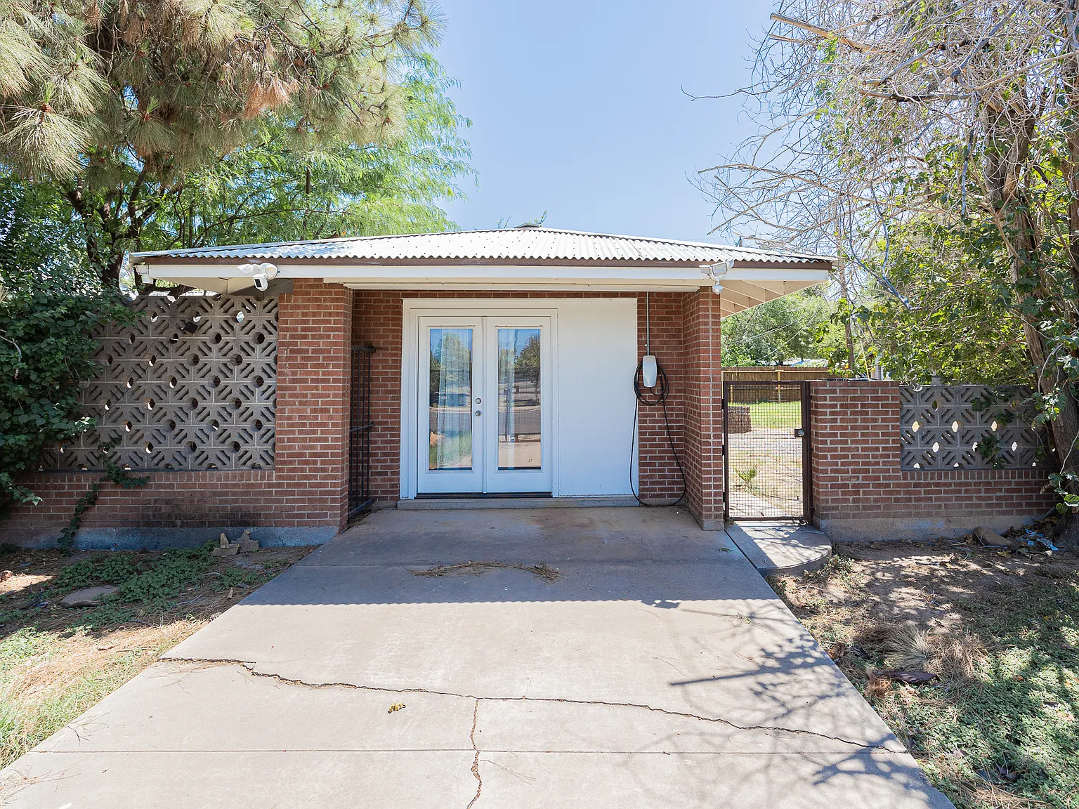 351 E Encanto Drive Unit B, Tempe Az — Photo 2