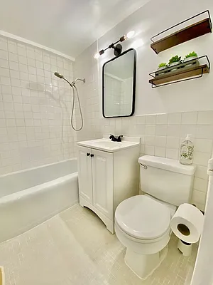 Rented by Oxford Property Group | media 12