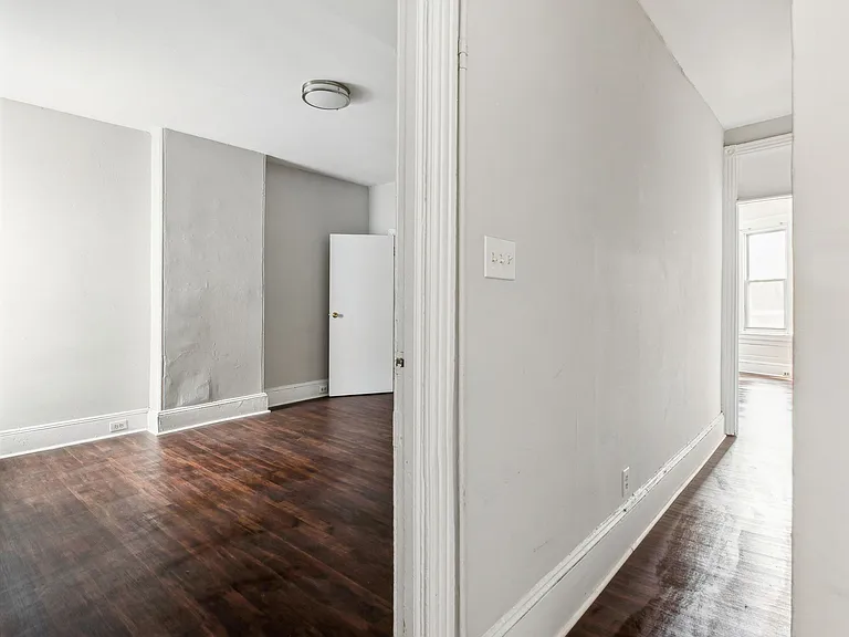 4161 Ridge Ave #2B — Photo 13