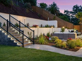 17203 Eaton Ln, Monte Sereno, CA 95030