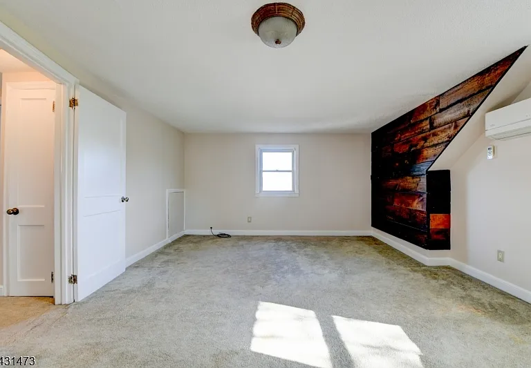 72 Colonial Dr — Photo 20